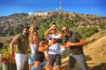 Hollywood Sign Los Angeles Hollywood Sign Los Angeles Bus Tour Friends